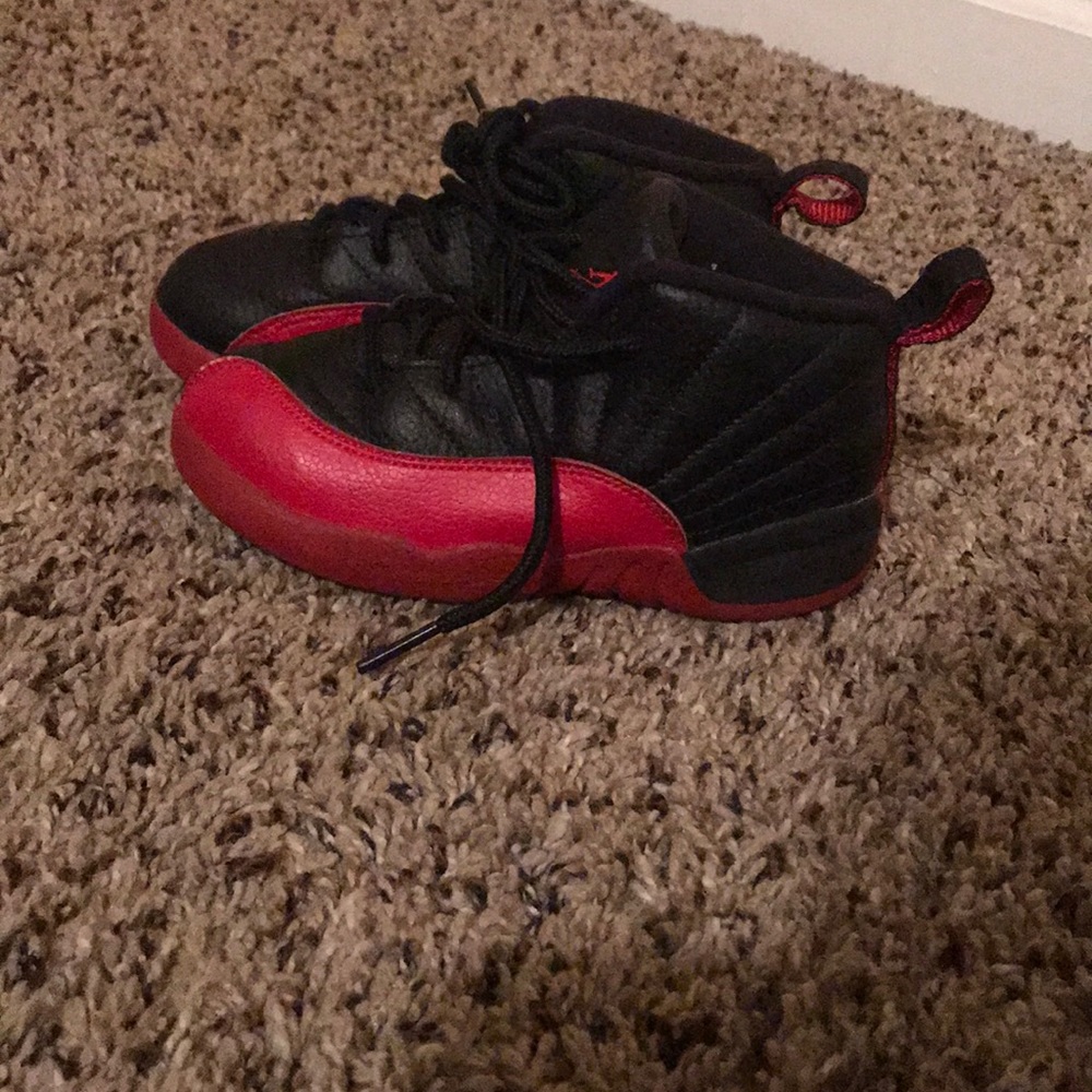Like new Jordan flu game 12’s